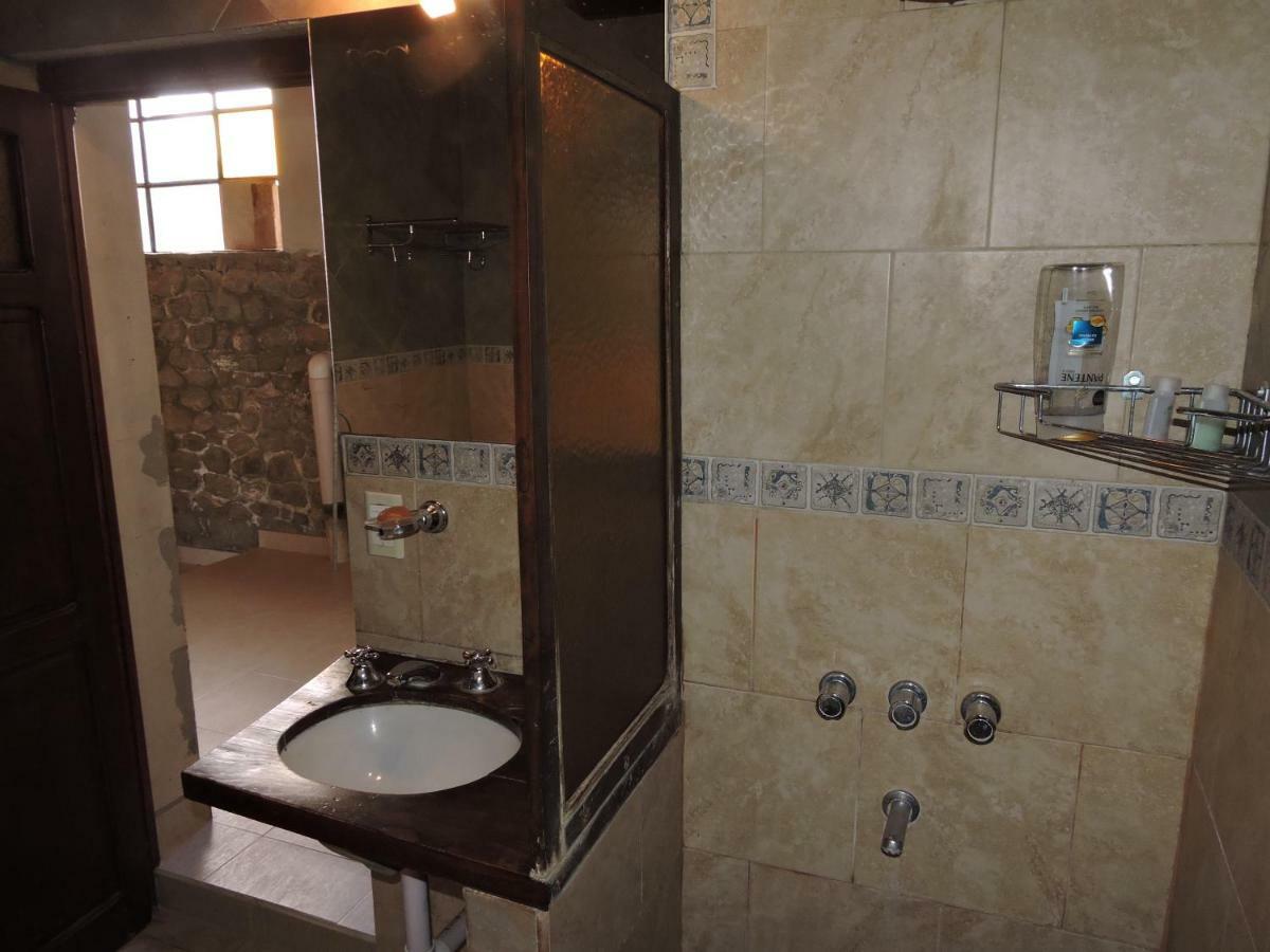 Hostal Casa De Piedra Humahuaca Eksteriør bilde